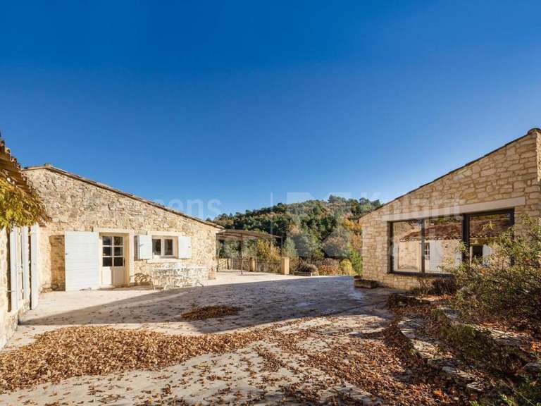 Maison Céreste - 6 chambres - 242m²