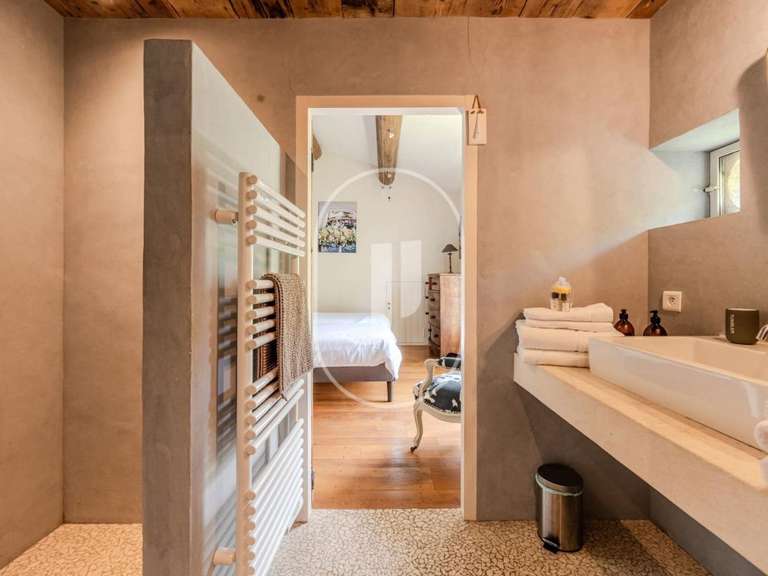Maison Eygalières - 6 chambres - 306m²