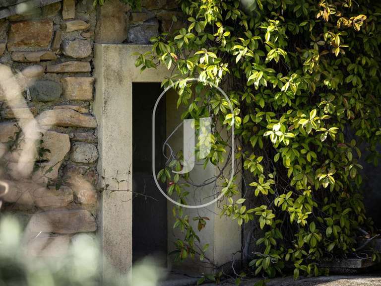 Maison Vaison-la-Romaine - 5 chambres - 172m²