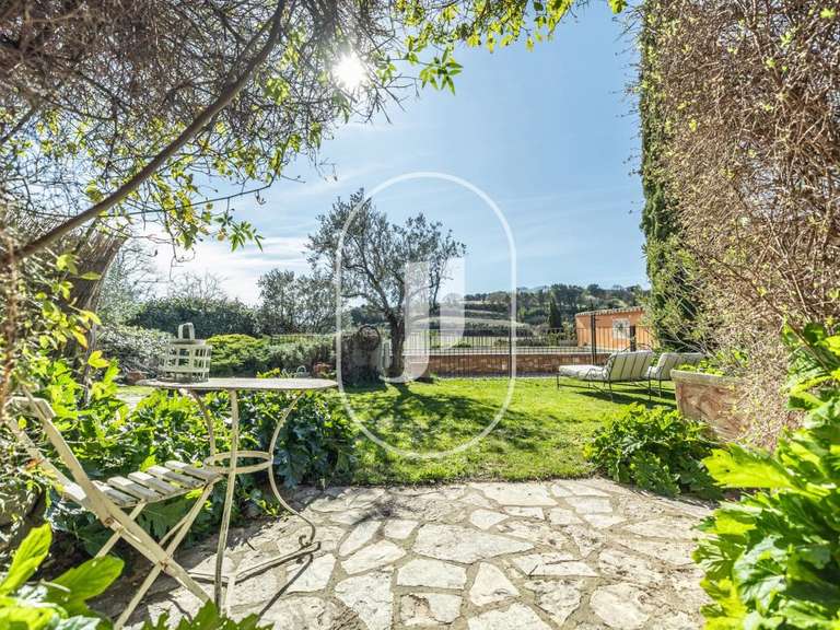 Maison Vaison-la-Romaine - 5 chambres - 172m²