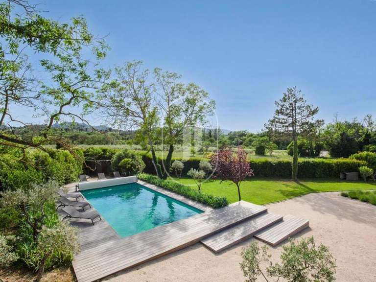 Maison Eygalières - 4 chambres - 182m²