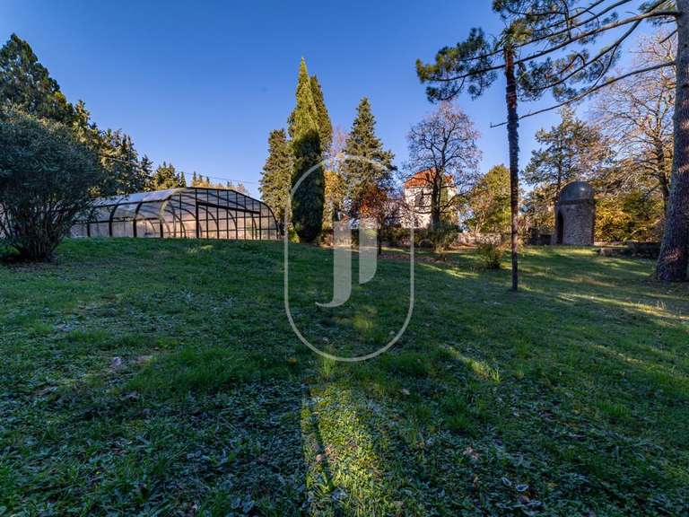 Château Saint-Ambroix - 9 chambres - 370m²