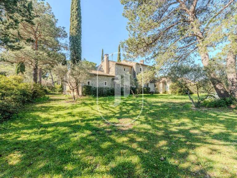 Maison Saint-Rémy-de-Provence - 5 chambres - 182m²