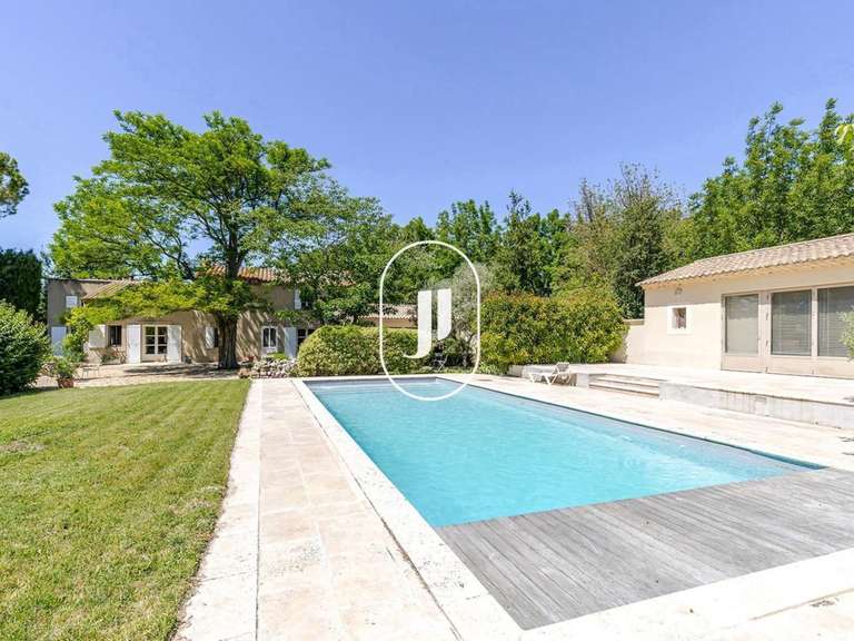 Maison Cavaillon - 3 chambres - 173m²