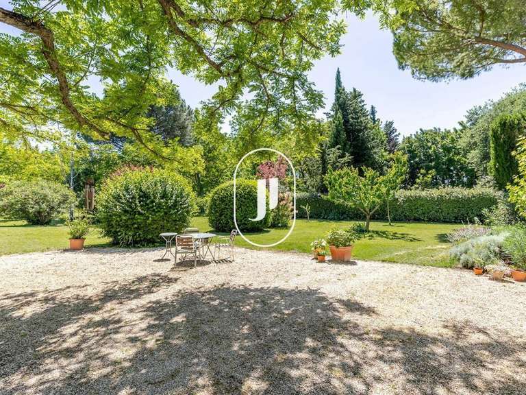 Maison Cavaillon - 3 chambres - 173m²