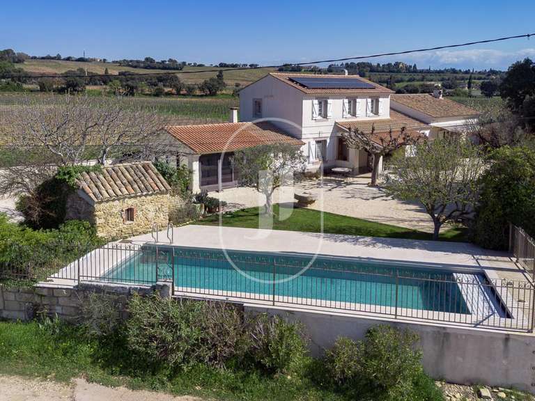 Maison Châteauneuf-du-Pape - 4 chambres - 176m²