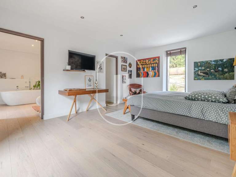 Maison Saint-Rémy-de-Provence - 4 chambres - 252m²
