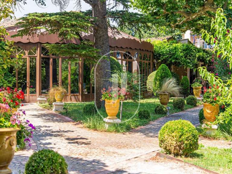 Maison Saint-Rémy-de-Provence - 12 chambres - 1023m²