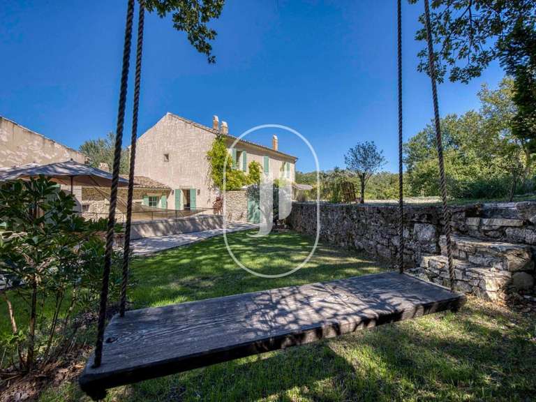 Maison Grignan - 8 chambres - 780m²