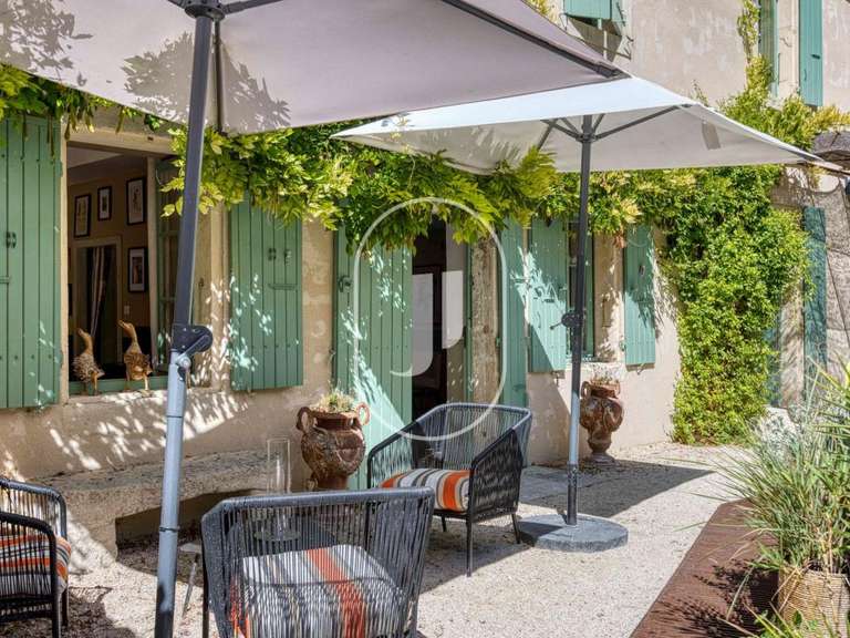 Maison Grignan - 8 chambres - 780m²