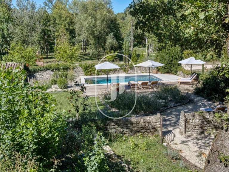 Maison Grignan - 8 chambres - 780m²