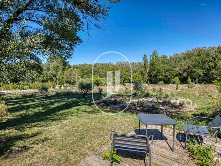 Maison Grignan - 8 chambres - 780m²