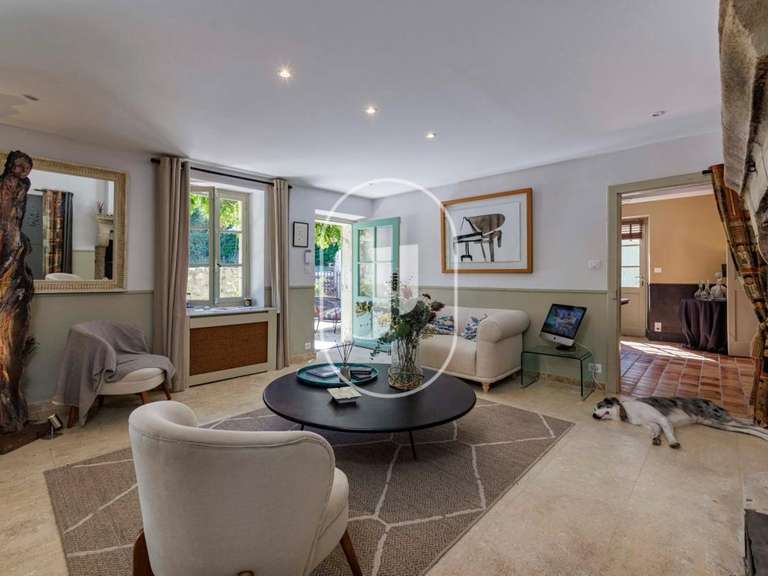 Maison Grignan - 8 chambres - 780m²