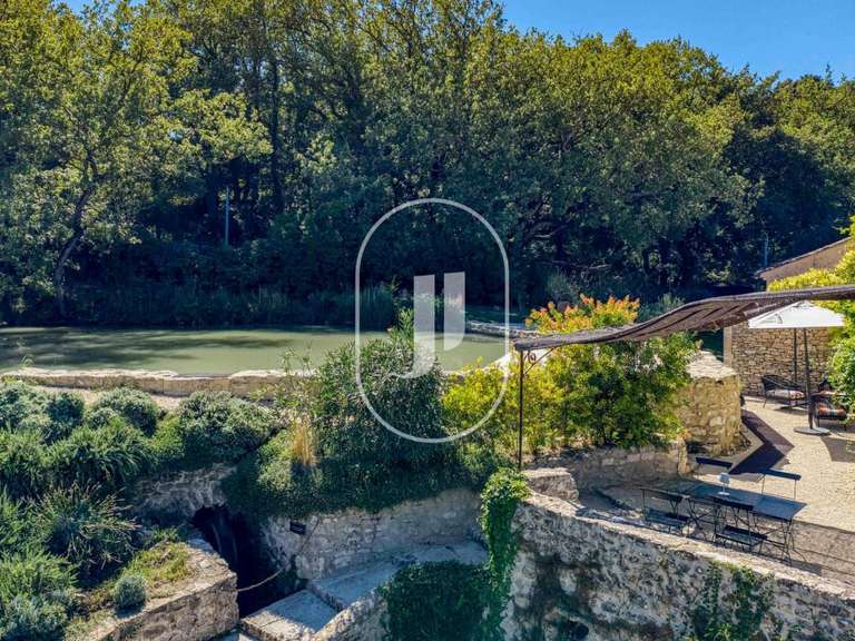 Maison Grignan - 8 chambres - 780m²