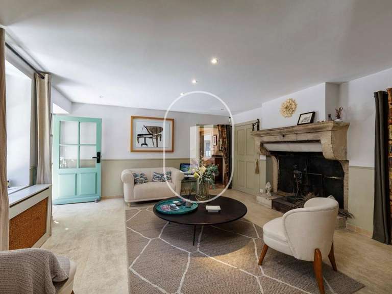 Maison Grignan - 8 chambres - 780m²