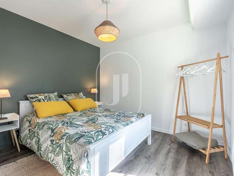 Maison L'Isle-sur-la-Sorgue - 3 chambres - 197m²