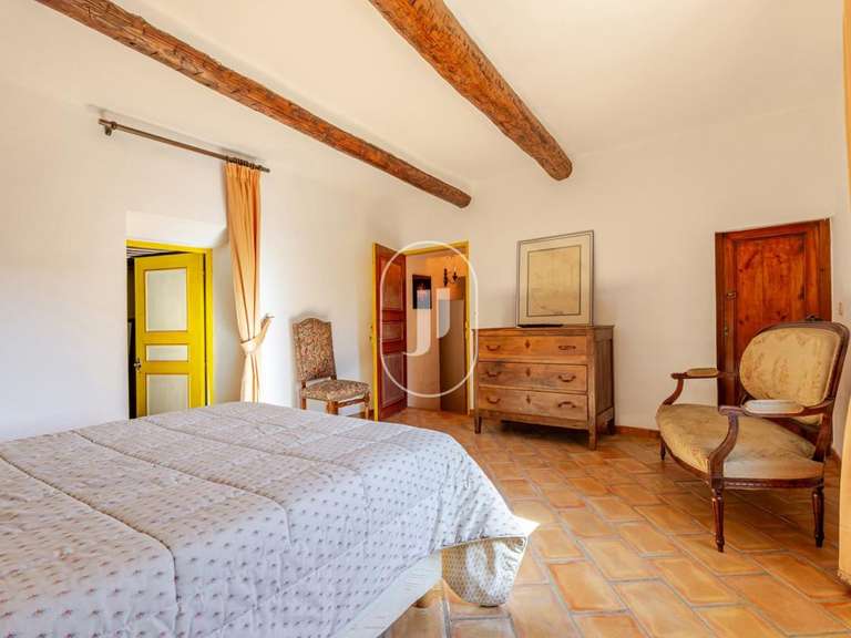 Maison Bonnieux - 7 chambres - 700m²
