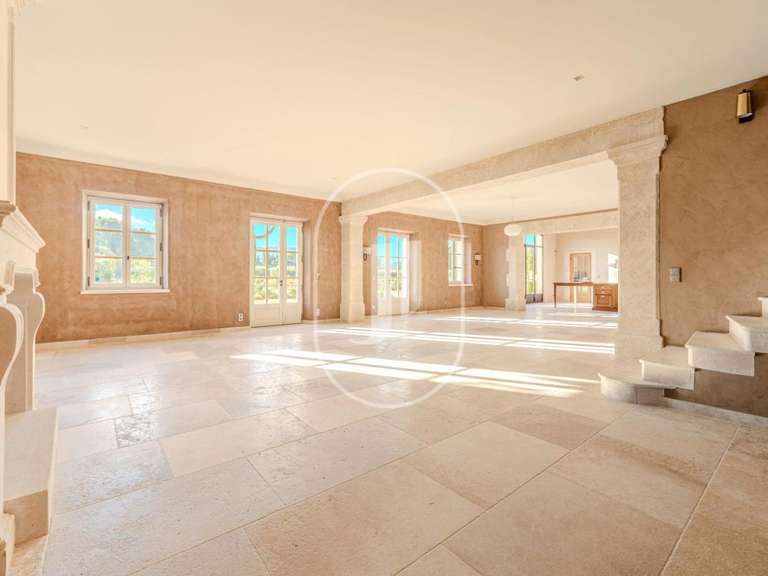 Maison Eygalières - 7 chambres - 350m²