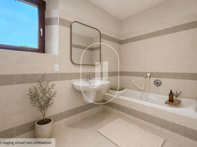 Maison Saint-Rémy-de-Provence - 4 chambres - 290m²
