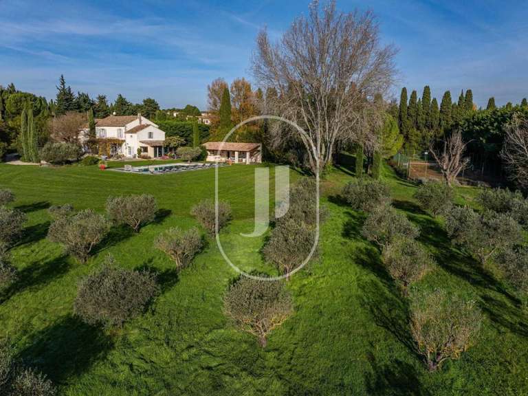 Maison Saint-Rémy-de-Provence - 8 chambres - 410m²