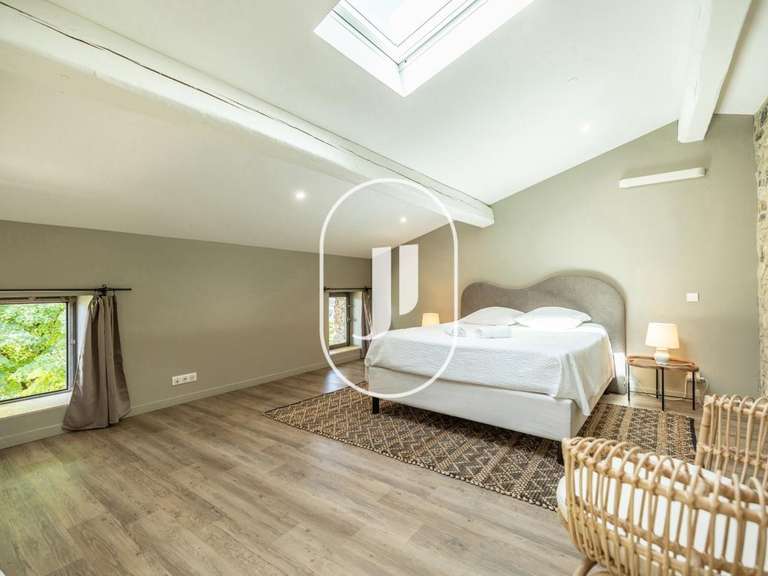 Maison La Bégude-de-Mazenc - 5 chambres - 356m²
