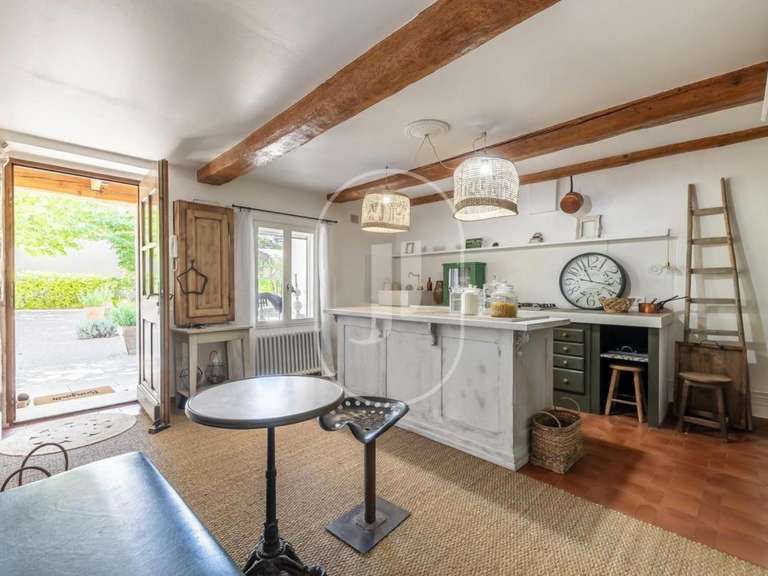 Maison Le Thor - 4 chambres - 190m²