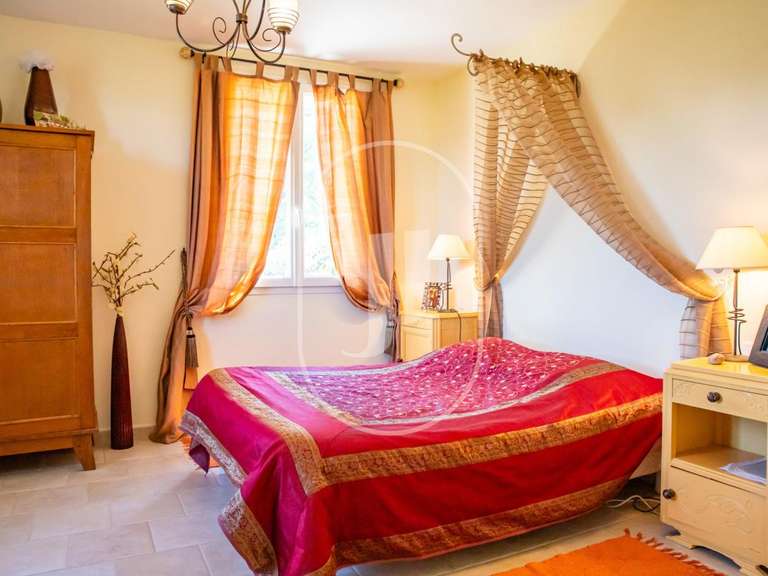 Maison Vaison-la-Romaine - 4 chambres - 223m²
