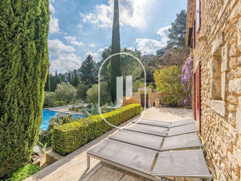 House Les Baux-de-Provence - 4 bedrooms - 183m²