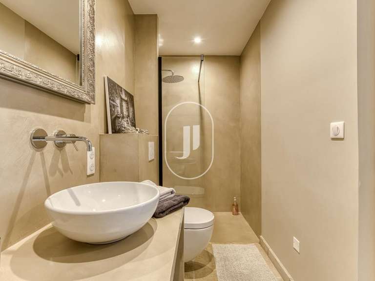 Maison Roussillon - 4 chambres - 150m²
