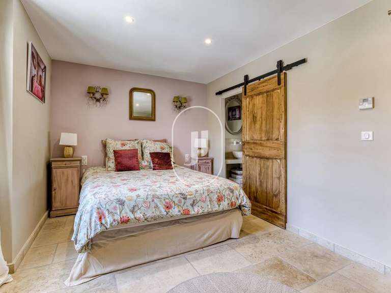 Maison Roussillon - 4 chambres - 150m²