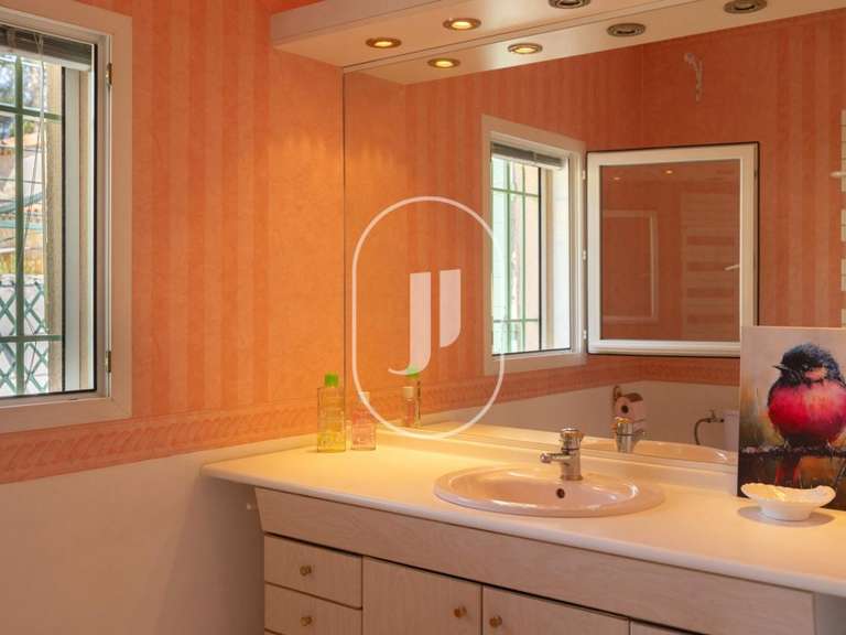 House Vaison-la-Romaine - 3 bedrooms - 155m²