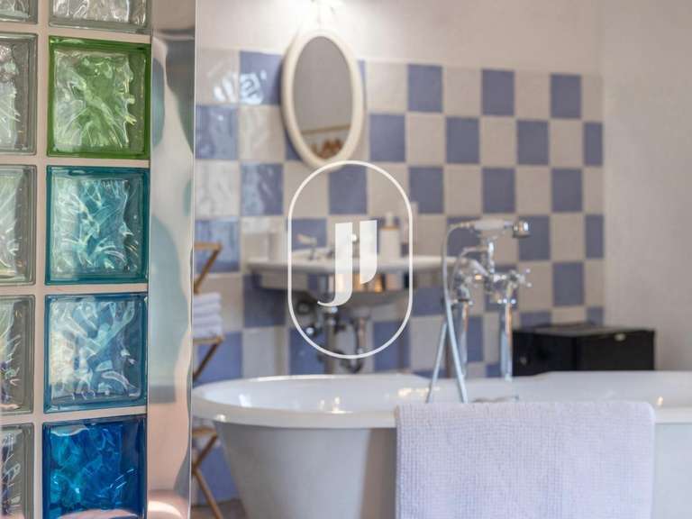 Maison Venterol - 5 chambres - 475m²