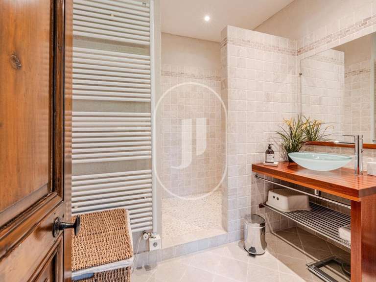 Maison Saint-Rémy-de-Provence - 5 chambres - 210m²