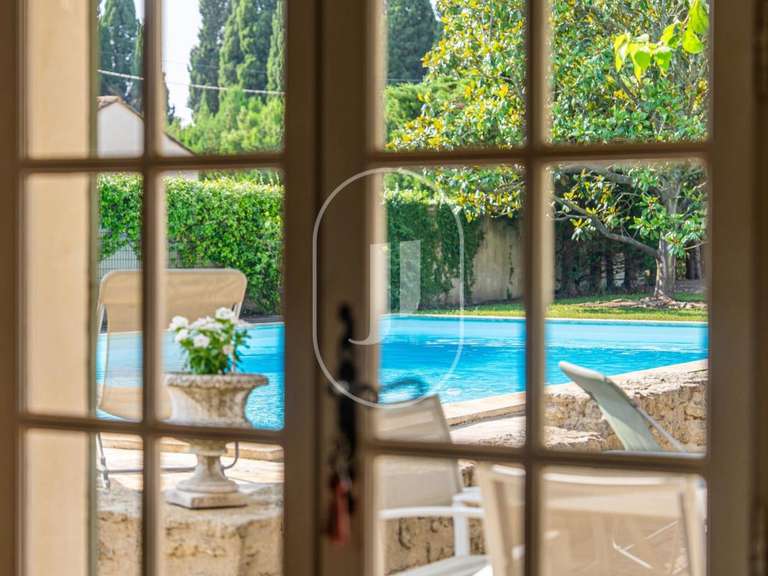 Maison Saint-Rémy-de-Provence - 5 chambres - 210m²