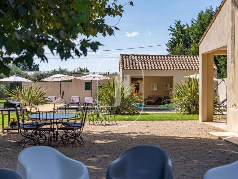 Maison Châteaurenard - 5 chambres - 341m²