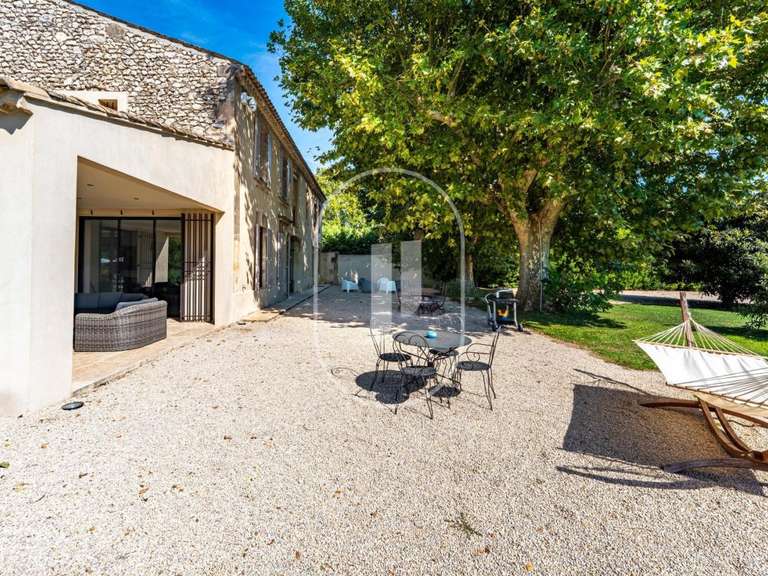 Maison Châteaurenard - 5 chambres - 341m²