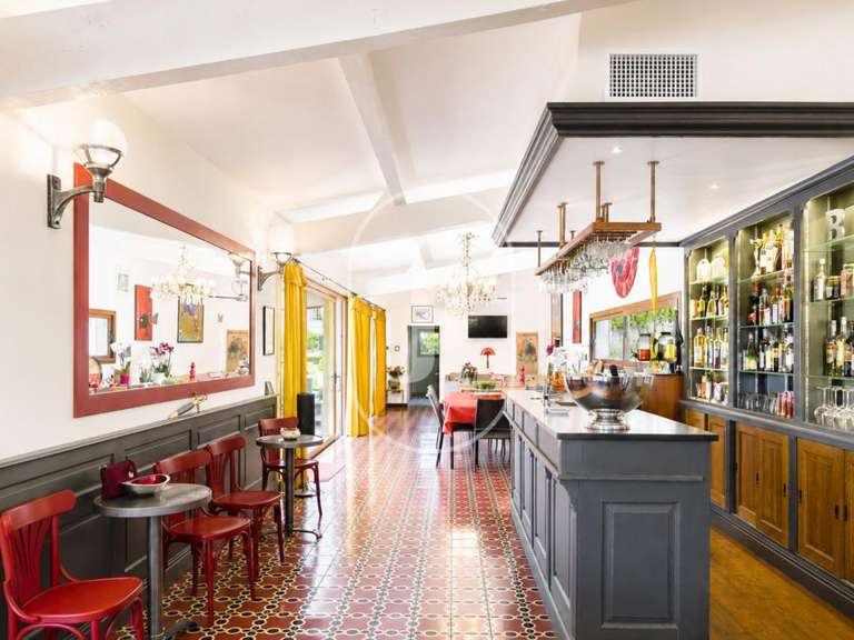 House Arles - 10 bedrooms - 700m²