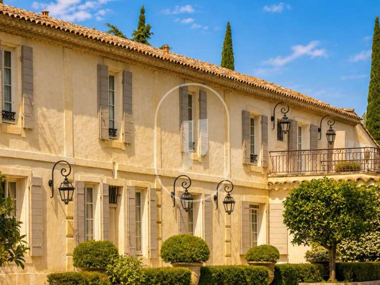 House Arles - 10 bedrooms - 700m²