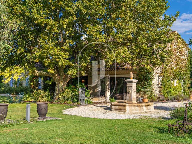 Maison Saint-Rémy-de-Provence - 5 chambres - 268m²