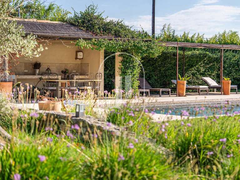 Maison Saint-Rémy-de-Provence - 5 chambres - 268m²