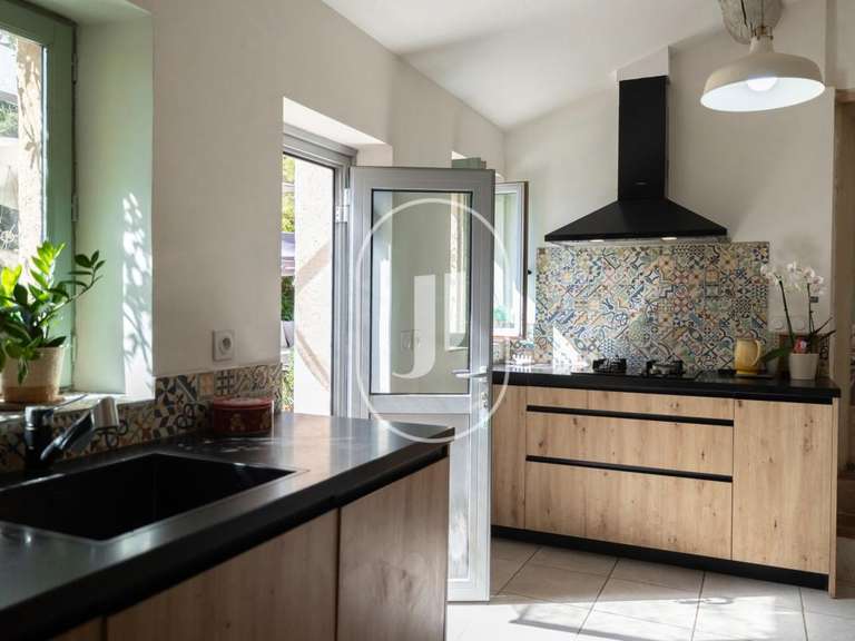 House Vaison-la-Romaine - 9 bedrooms - 400m²