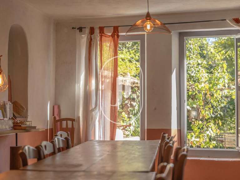 House Vaison-la-Romaine - 9 bedrooms - 400m²