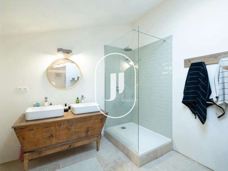 Maison Saint-Roman-de-Malegarde - 7 chambres - 300m²