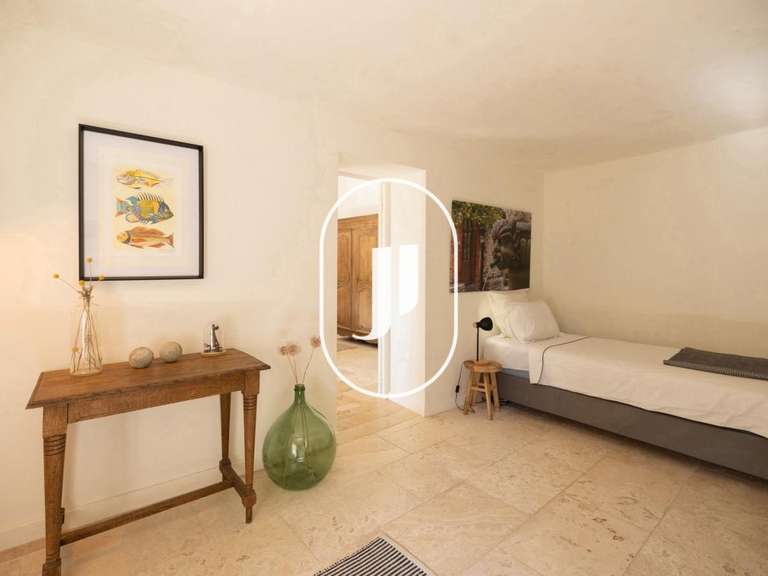 Maison Saint-Roman-de-Malegarde - 7 chambres - 300m²