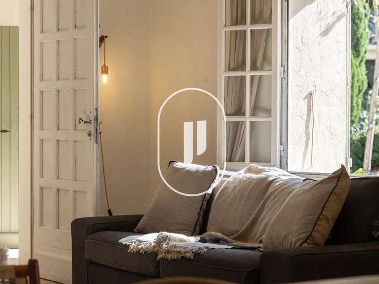 Maison Saint-Roman-de-Malegarde - 7 chambres - 300m²