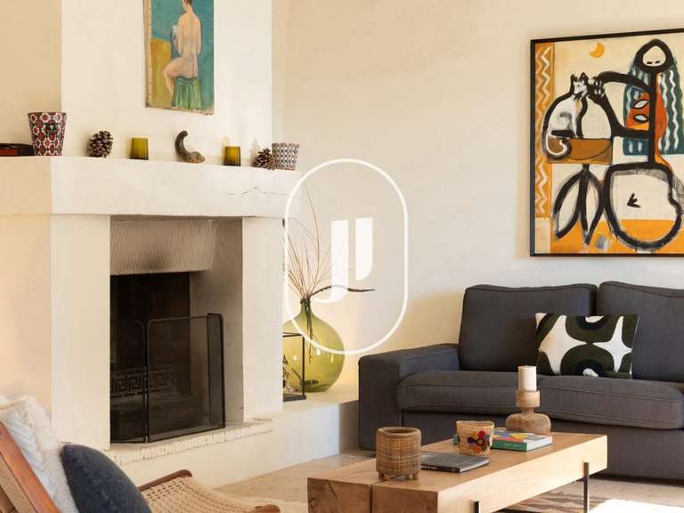 Maison Saint-Roman-de-Malegarde - 7 chambres - 300m²