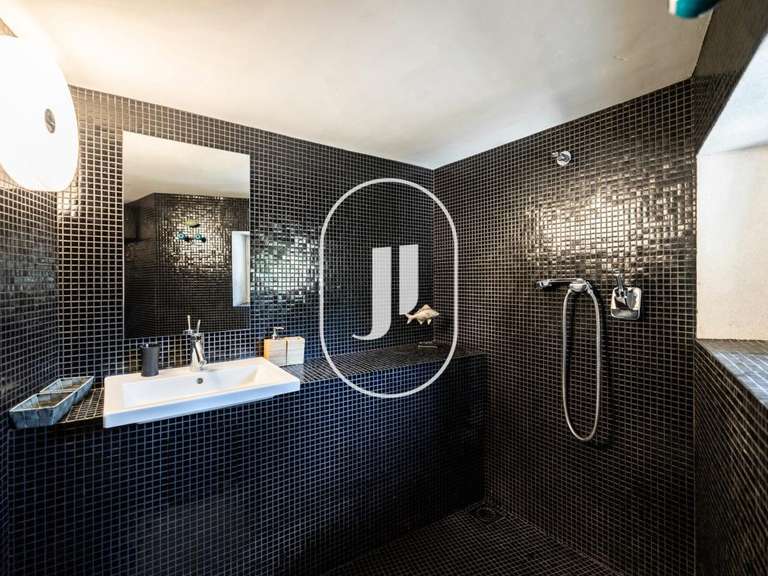 Maison Vaison-la-Romaine - 6 chambres - 265m²