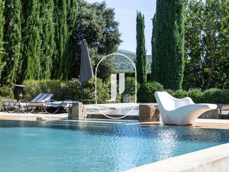 Maison Vaison-la-Romaine - 6 chambres - 265m²