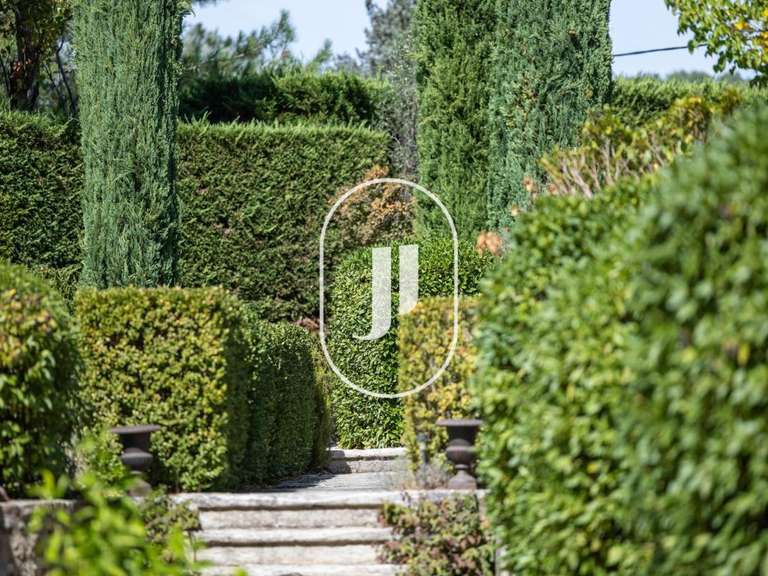 Maison Vaison-la-Romaine - 6 chambres - 265m²