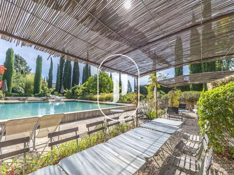 Maison Vaison-la-Romaine - 6 chambres - 265m²